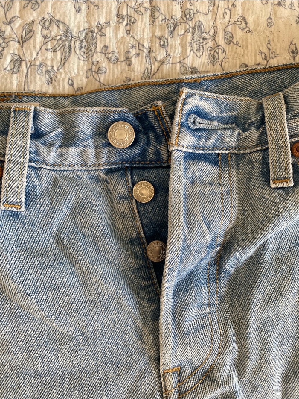 Levi’s 501 Distressed Light Blue Denim Shorts - Women - Picture 2 of 4